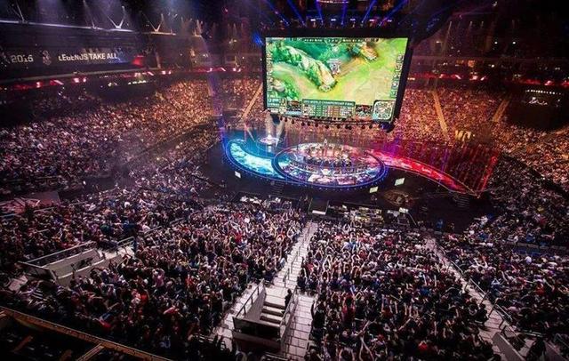 LOL：误会解除了，原来是BLG战队粉丝，差点就错怪IG战队的粉丝了