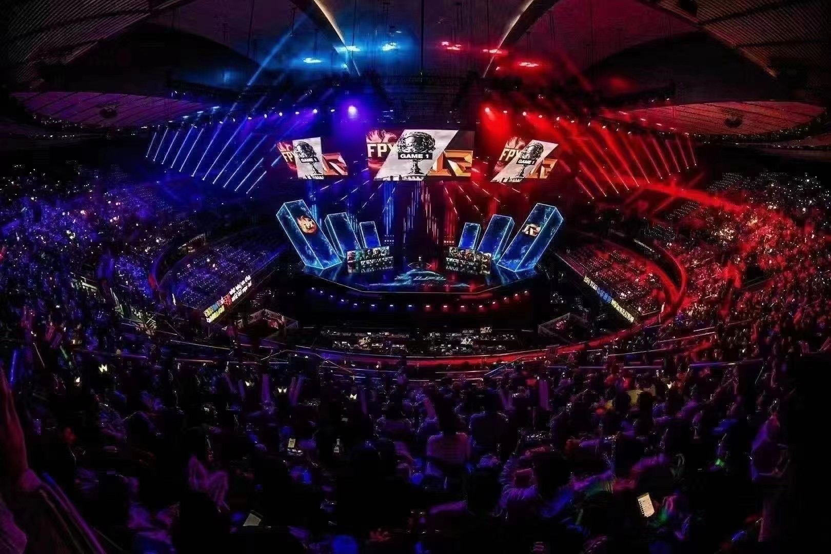 全华班在LPL赛区的崛起：本土选手团队协作如何推动电竞产业发展